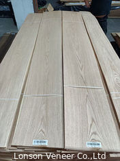 ISO9001 قشرة خشب البلوط الأحمر 245 سم مقطوعة بشكل مسطح 12٪ رطوبة متوسطة الكثافة